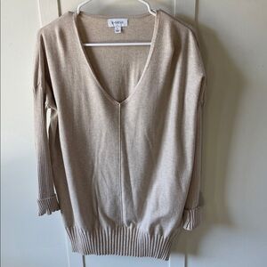 Evereve Cream V-Neck Sweater